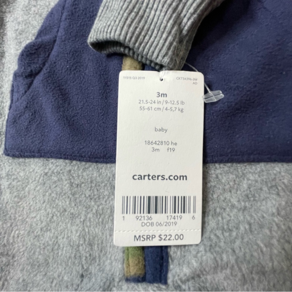 Carter’s baby boy hooded jumpsuit size 3M - Picture 2 of 13